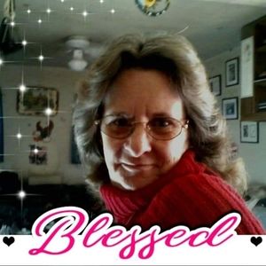 Meet your Posher, Loretta